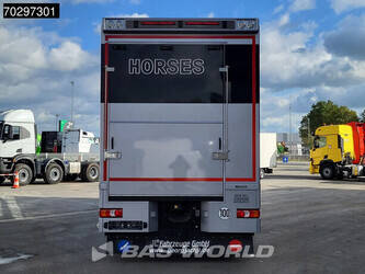 2016-mercedes-benz-actros-2551-1328676-45133370