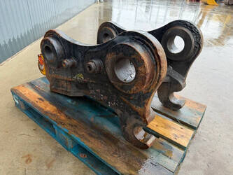 2018-caterpillar-330d-1409463-45133663