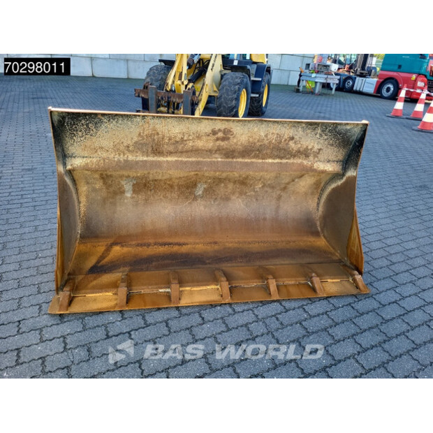 2017 YANMAR V120-45133726