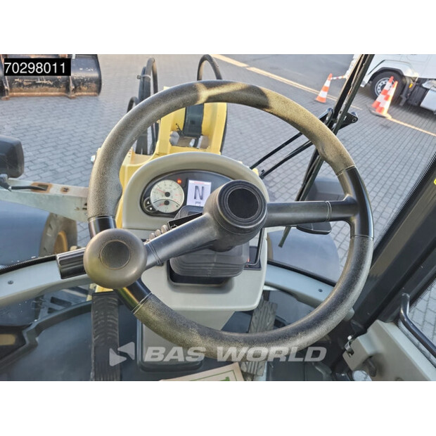 2017 YANMAR V120-45133761