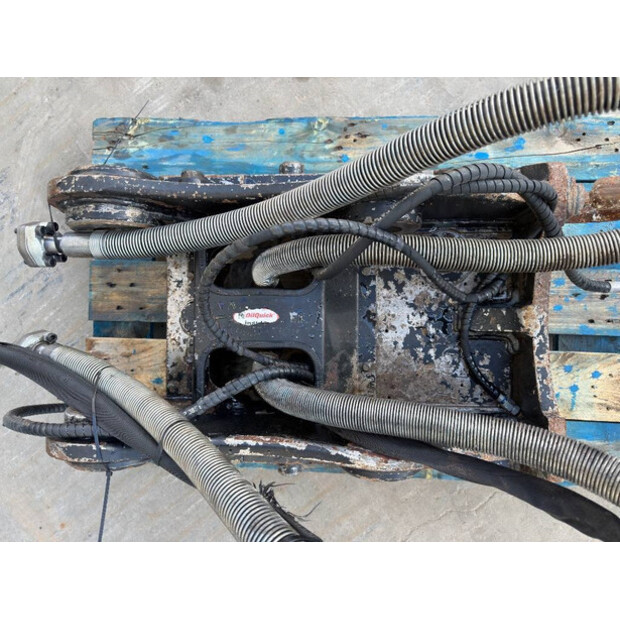 2015 OilQuick SW2007/08-45133985