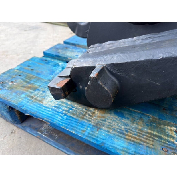 2019 فيراكتيرت CW20-45134036