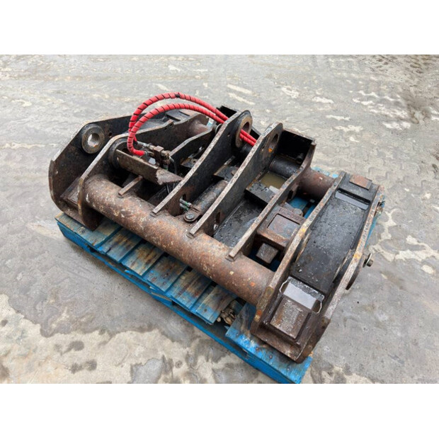 2011 فيراكتيرت SW2007/08-45134114