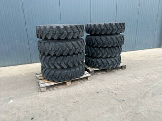 Image de PIÈCES DÉTACHÉES 2021 Bridgestone 1000x20 À vendre à Pays-Bas