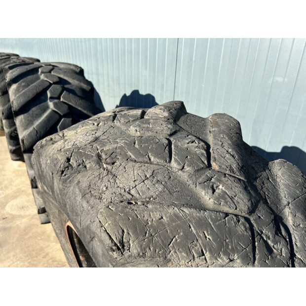 Michelin 445/70R19.5-45134254