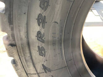 2025-triangle-17-5r25-1409500-45134262