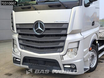 2018-mercedes-benz-actros-1848-1409503-45134336