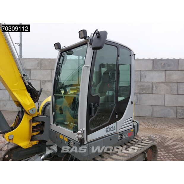 2021 واكر نيوسون EZ80-45134478