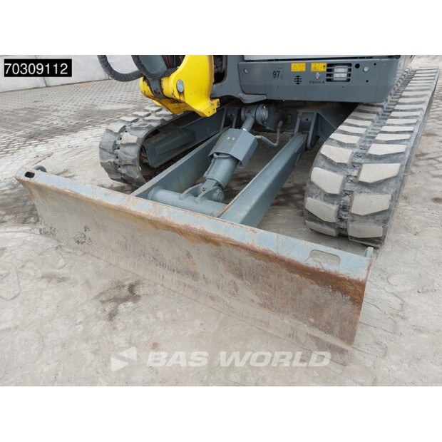 2021 واكر نيوسون EZ80-45134482