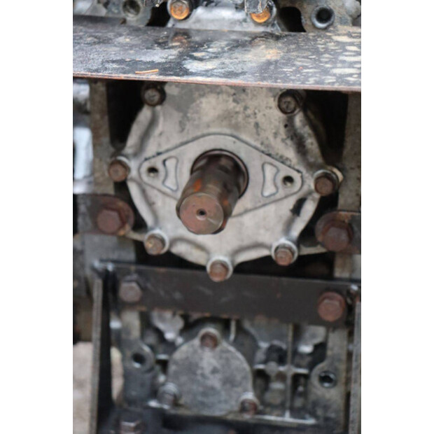 يانمار F17D-45134742