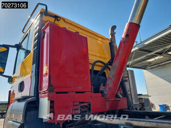 2015-man-tgs-41-480-1275471-45134935