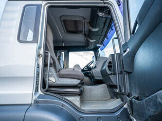 2006-man-tga-41-430-1409519-45135002