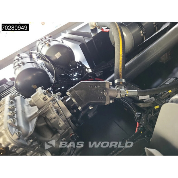 2025 فولفو FM500-45135266