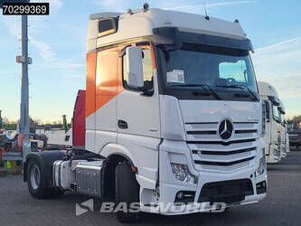 2019-mercedes-benz-actros-1851-1381734-45135294
