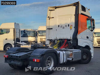 2019-mercedes-benz-actros-1851-1381734-45135297