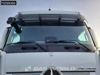 2019-mercedes-benz-actros-1851-1381734-45135305