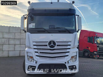 2019-mercedes-benz-actros-1851-1381734-45135309