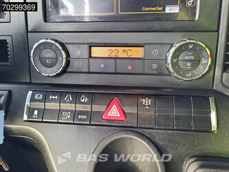 2019-mercedes-benz-actros-1851-1381734-45135313