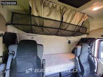 2019-mercedes-benz-actros-1851-1381734-45135319