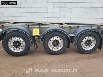 2017-van-hool-others-1408982-45135384