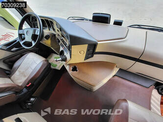 2015-mercedes-benz-actros-1842-1409524-45135468