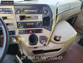 2015-mercedes-benz-actros-1842-1409524-45135473