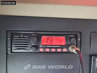 2015-mercedes-benz-actros-1842-1409524-45135475