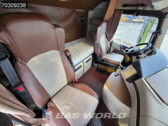 2015-mercedes-benz-actros-1842-1409524-45135476