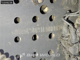 2015-mercedes-benz-actros-1842-1409524-45135483