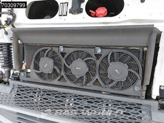 2015-volvo-fh-460-1409526-45135543