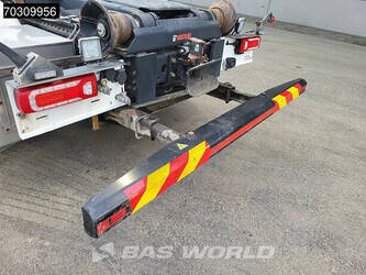 2020-mercedes-benz-actros-2633-45135708