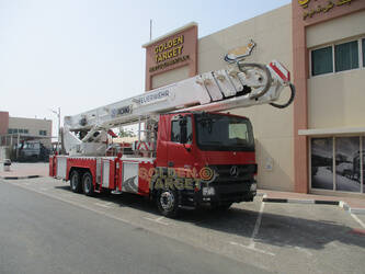 صورة ل سيارات إطفاء 2012 مرسيدس بنز Actros 3332