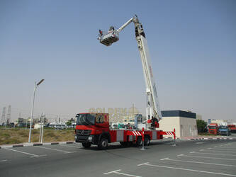 2012-mercedes-benz-actros-3332-1409593-45139318