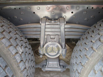 2012-mercedes-benz-actros-3332-1409593-45139334