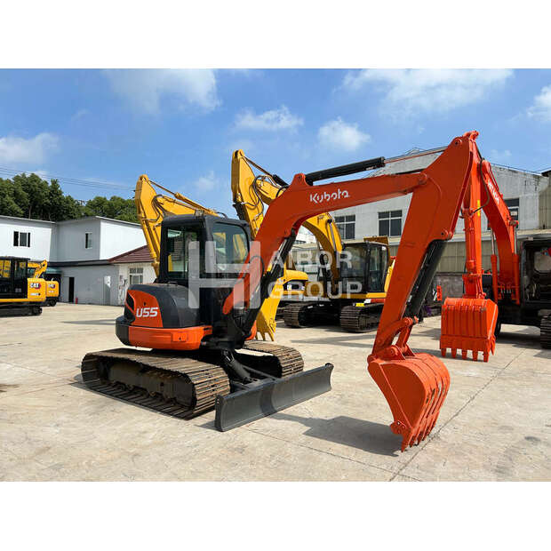 2023 كوبوتا U55-45148235