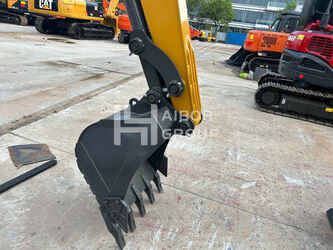 2025-xcmg-xe60g-45149055