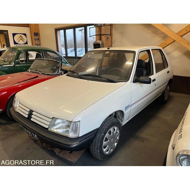 1992 Peugeot 205-45149080