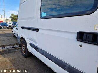 2005-renault-master-1409611-45149103