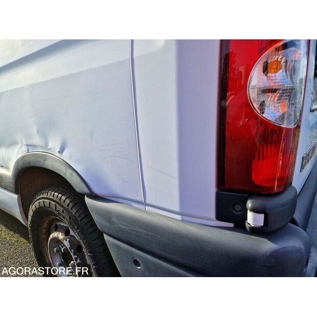 2005 رينو Master-45149119