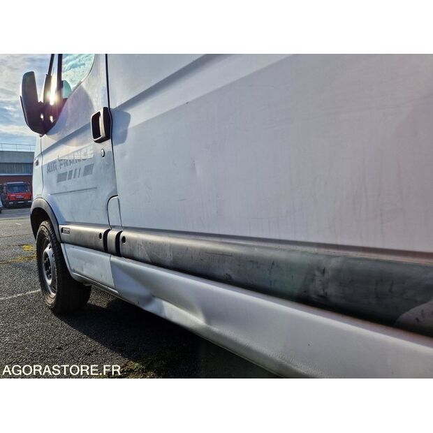 2005 رينو Master-45149124