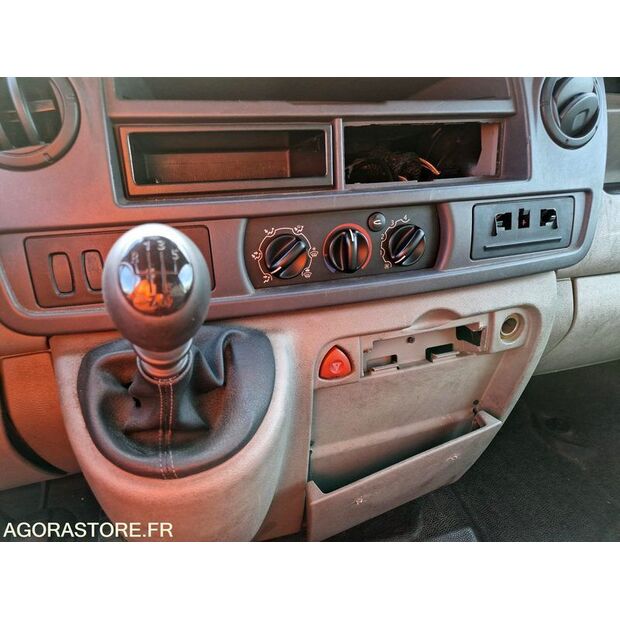 2005 رينو Master-45149132