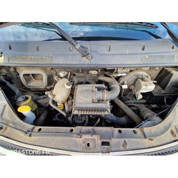 2005 رينو Master-45149133