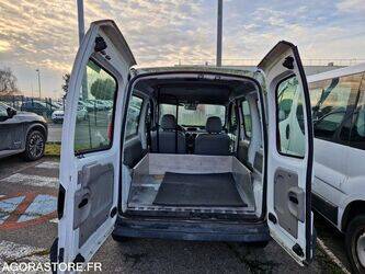 2004-renault-kangoo-1409613-45149161
