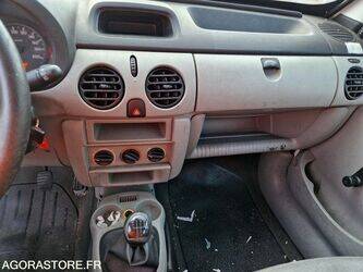 2004-renault-kangoo-1409613-45149175