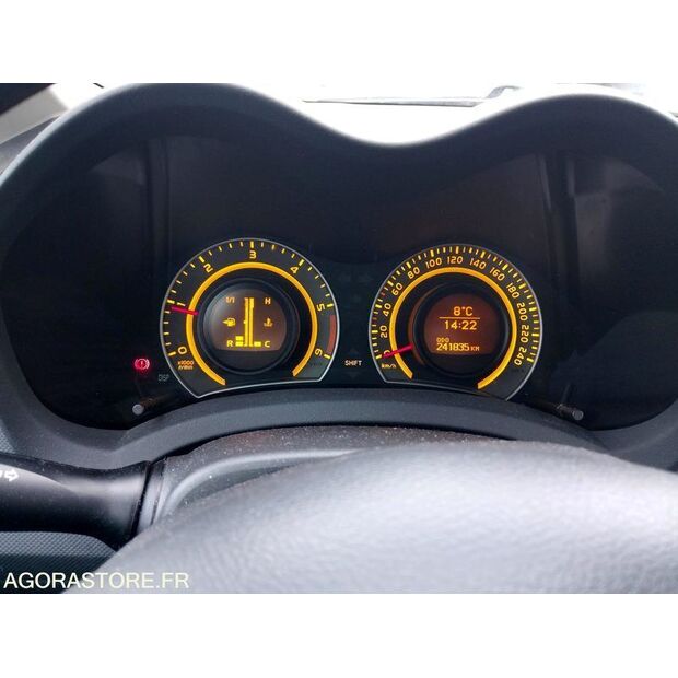 2009 تويوتا AURIS-45149214