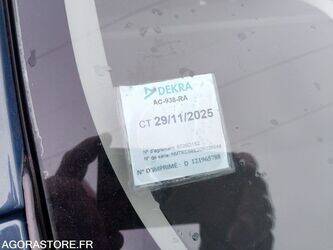 2009-toyota-auris-45149215