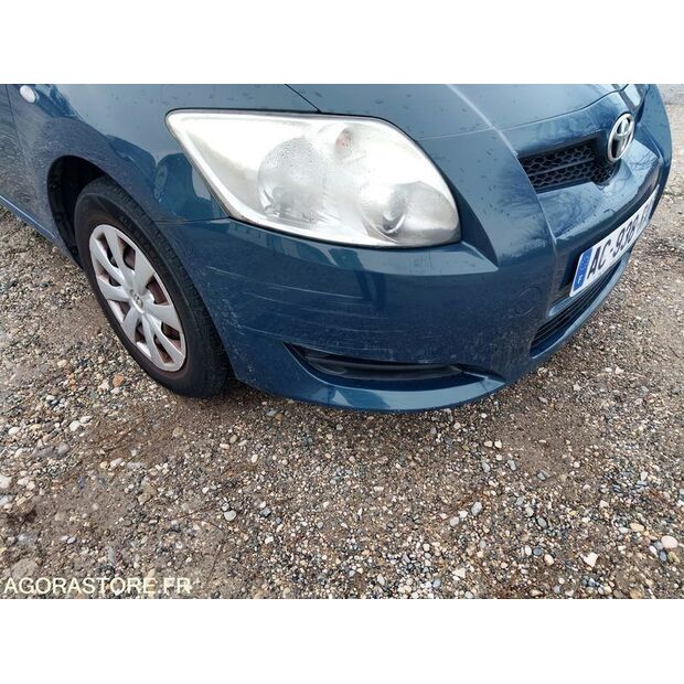 2009 تويوتا AURIS-45149216