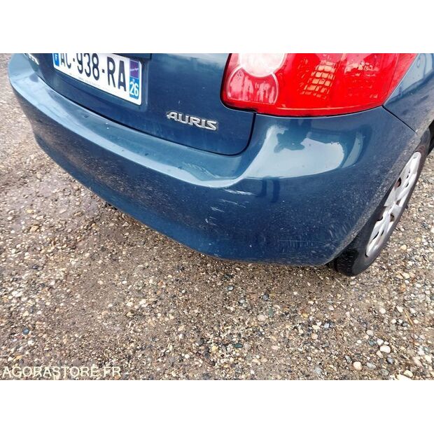 2009 تويوتا AURIS-45149218