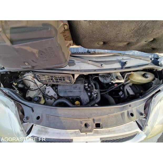 2006 Renault Trafic-45149255