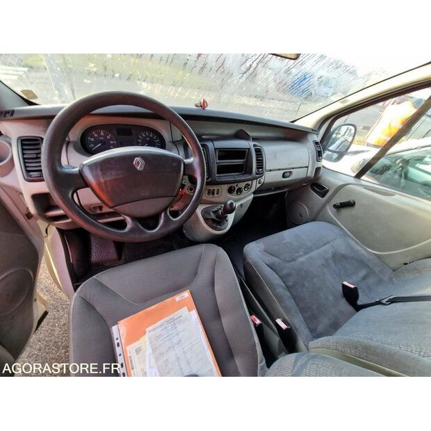 2006 Renault Trafic-45149258